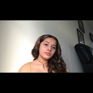 Meet your Posher, Desirae